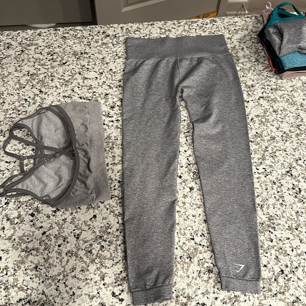 Matching Gym Set - Picture 2 of 2